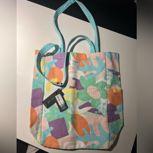 Typo Tote - Picture 1 of 2